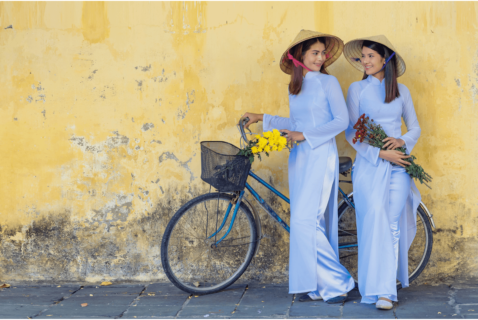 10 Differences between Vietnam and Laos - DMC in Vietnam Cambodia Laos ...