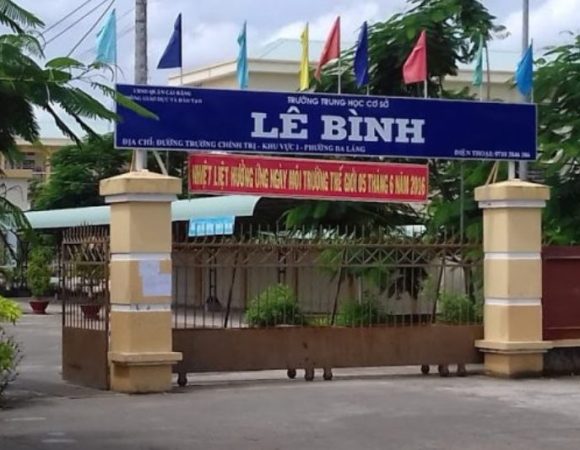 Escuela Le Binh en Can Tho