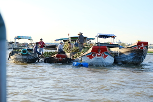 Cai Be - Floating Market (9) (1)