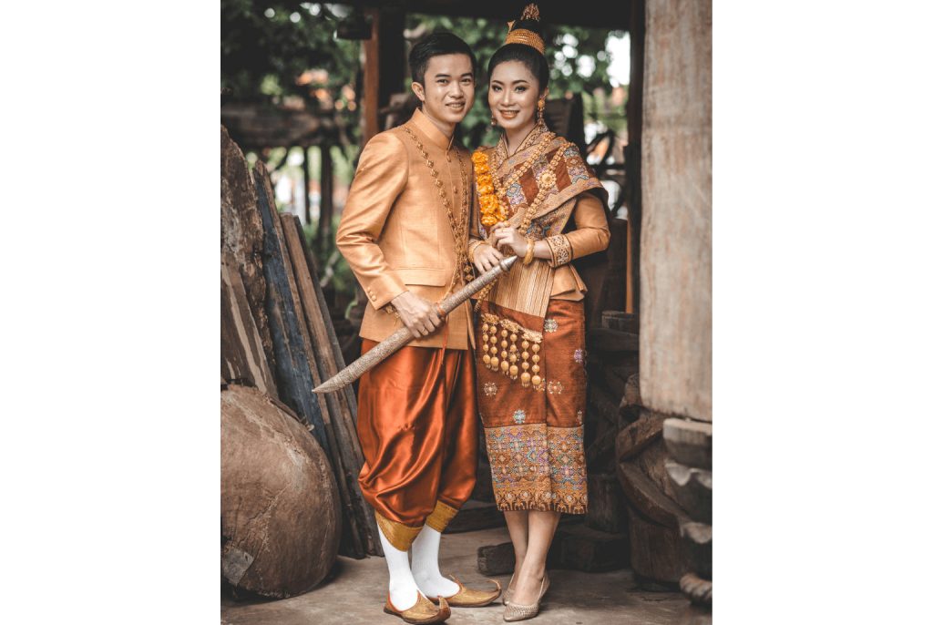 Traditionelle Tracht von Laos